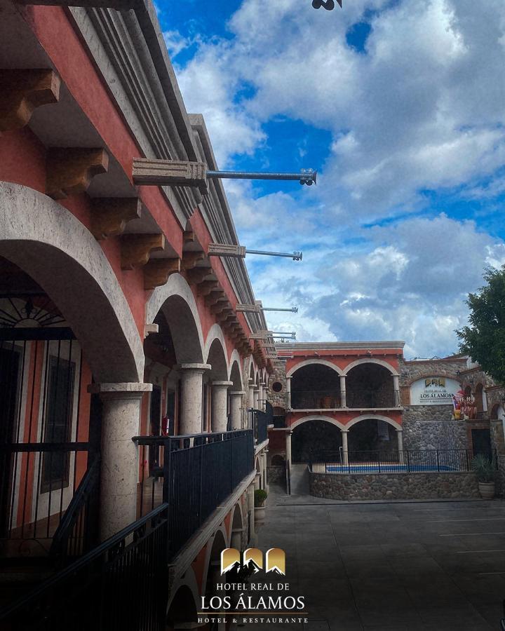 Hotel Real De Los Álamos Exterior foto